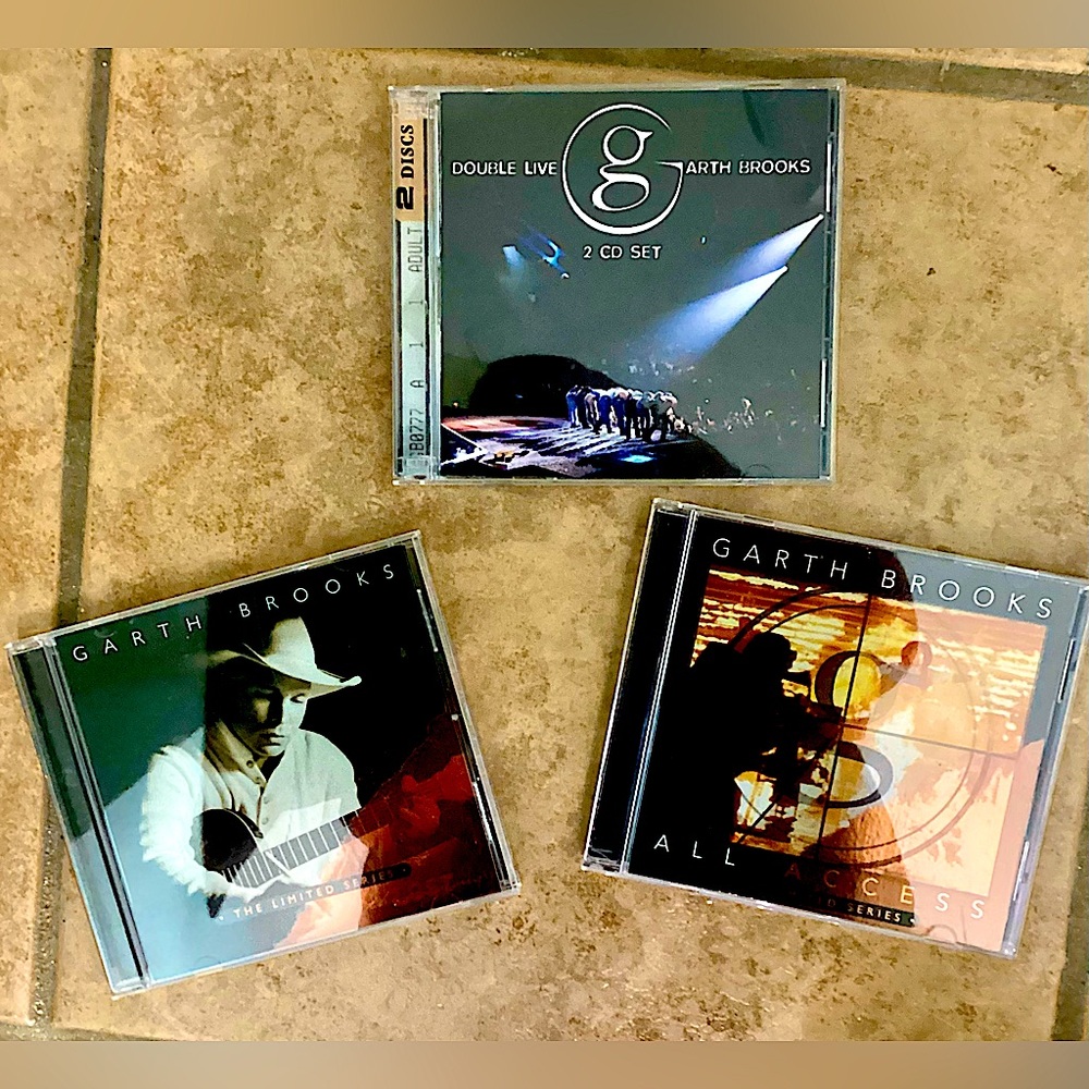 Garth Brooks CD’s Set Of 3